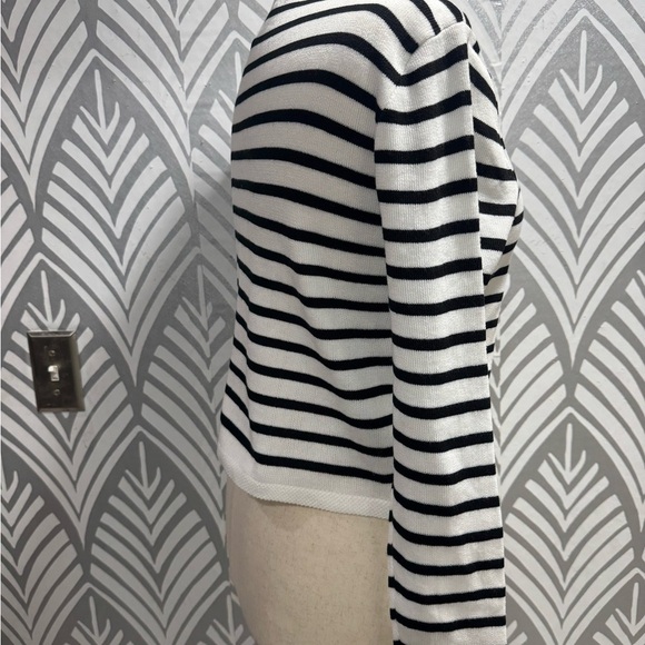 Black and White Striped Knit Cardigan - Picture 5 of 5
